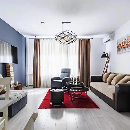 10 Seconds Away From The Main Street, Free Secured Parking Apartment Sofia Exterior foto